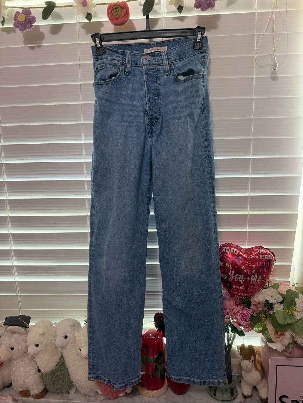 Levi's Women's High Rise Ribcage Straight Ankle Jeans 24x27